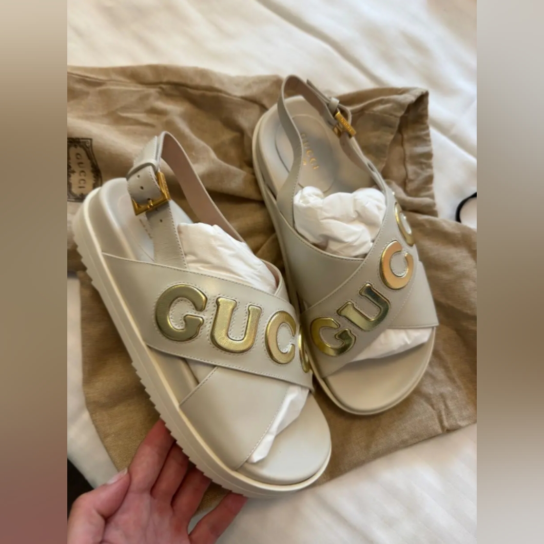 Women Gucci, Embellished Leather Sandals, Size 38